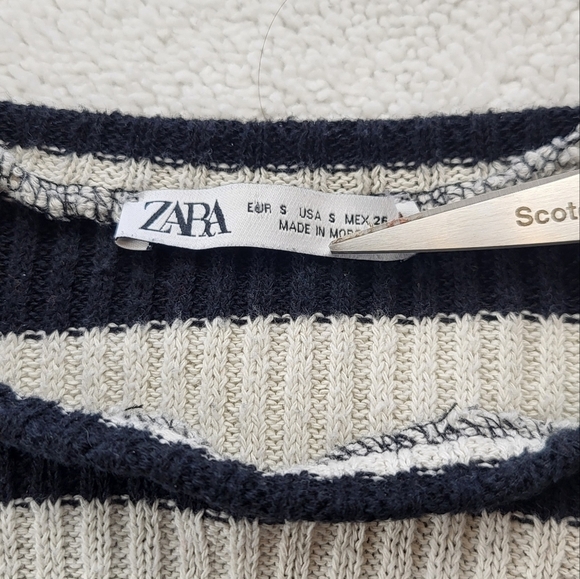 Zara Black White Striped Sweater Crop Top Long Sleeves Women's Size Small - Picture 3 of 6